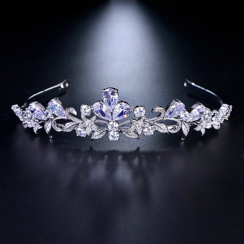 Kyleigh - Wedding Cubic Zirconia Tiara