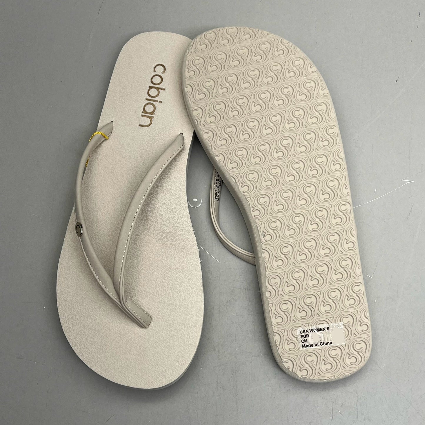 COBIAN Nia's Bounce Synthetic Leather Sandals Women's Sz 9, EU 39.5 Cream NIA25-110-9