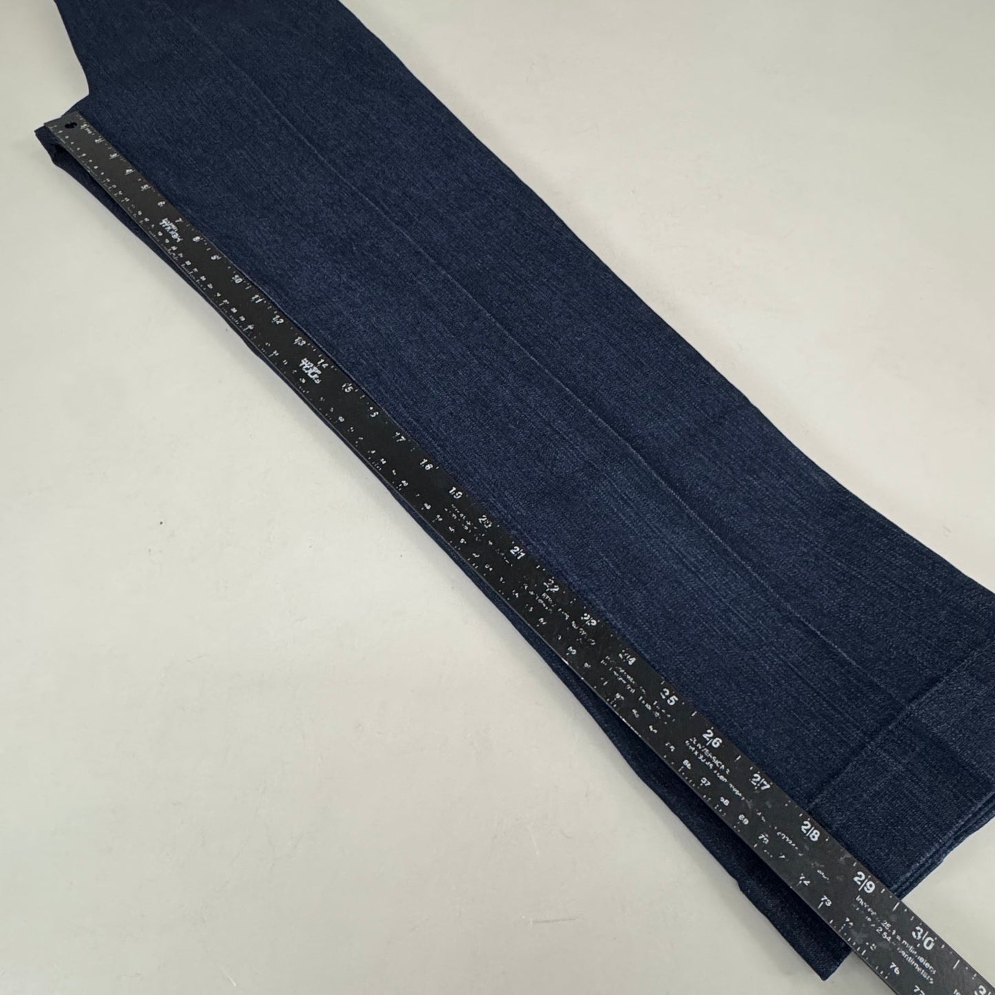 MULTIPLES Narrow Leg Pant Petite Women's Sz 10 Denim M2604P