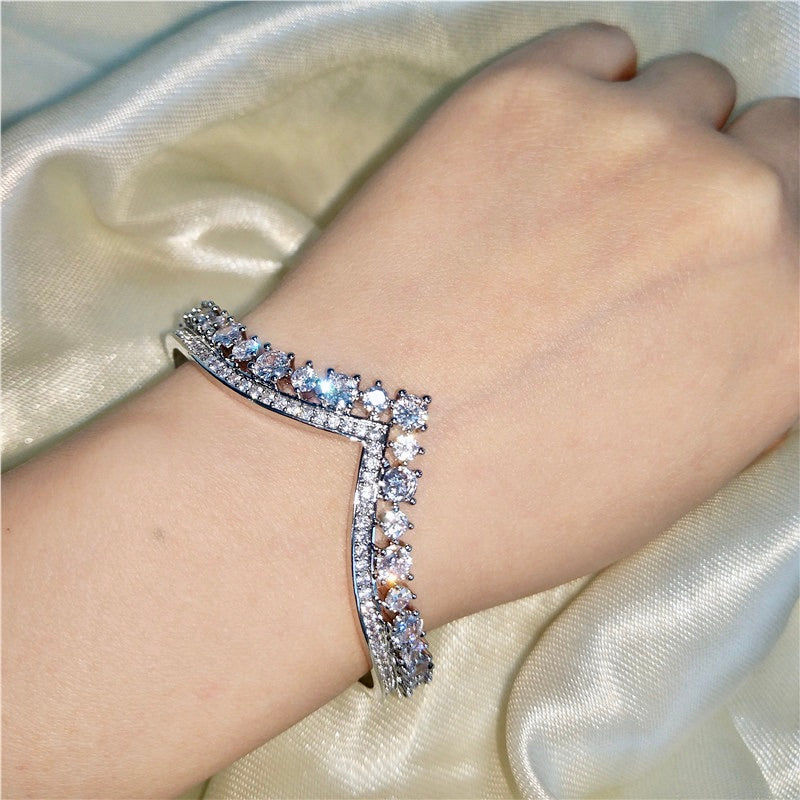 "Morena" - V-Shaped Cubic Zirconia Bridal Bracelet