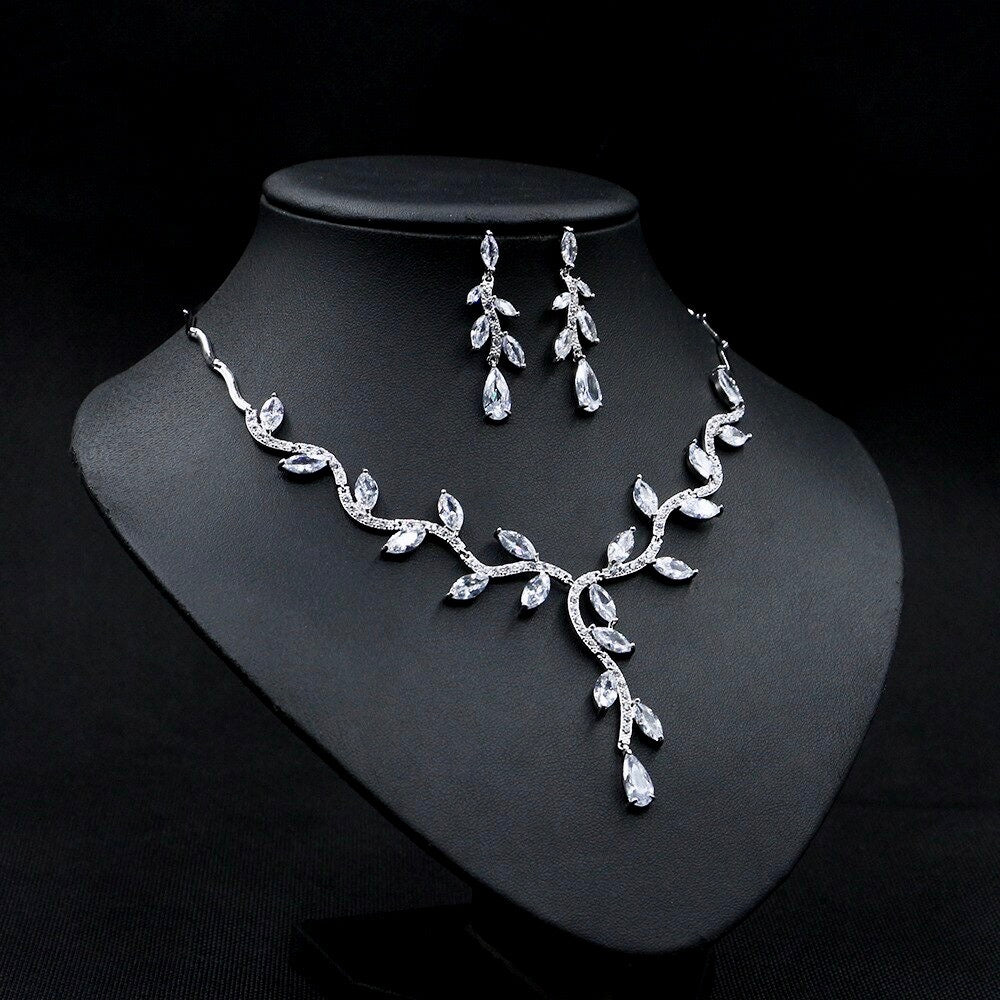 Darla - Silver Cubic Zirconia Bridal Jewelry Set