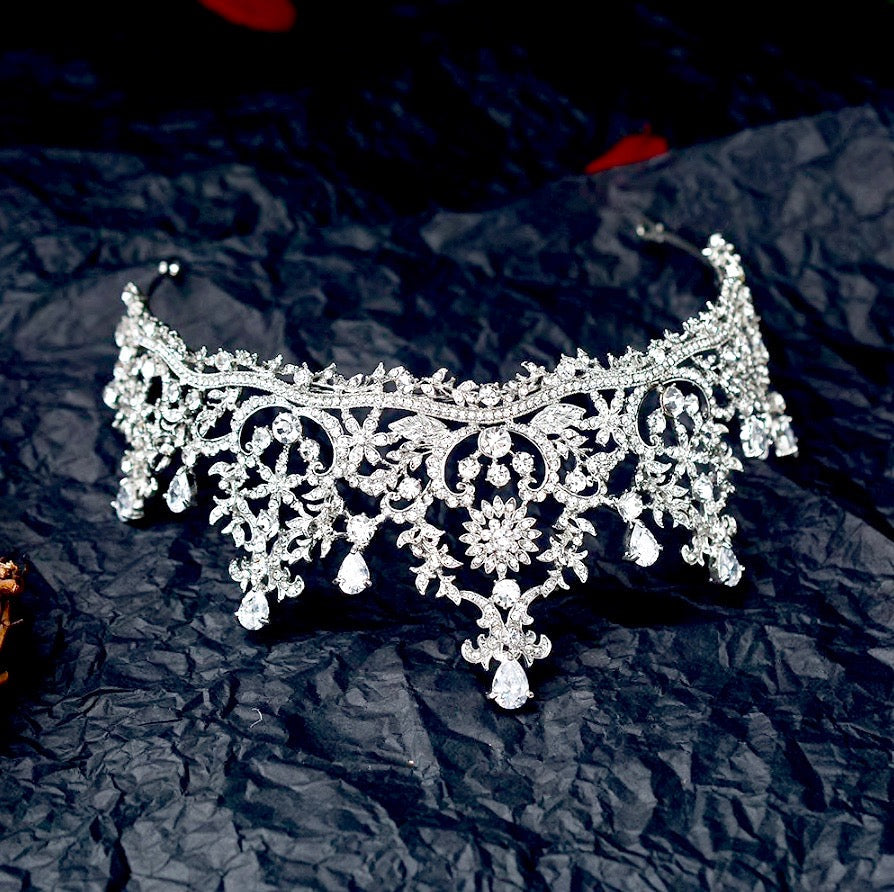 Peyton - Silver Cubic Zirconia Bridal Tiara
