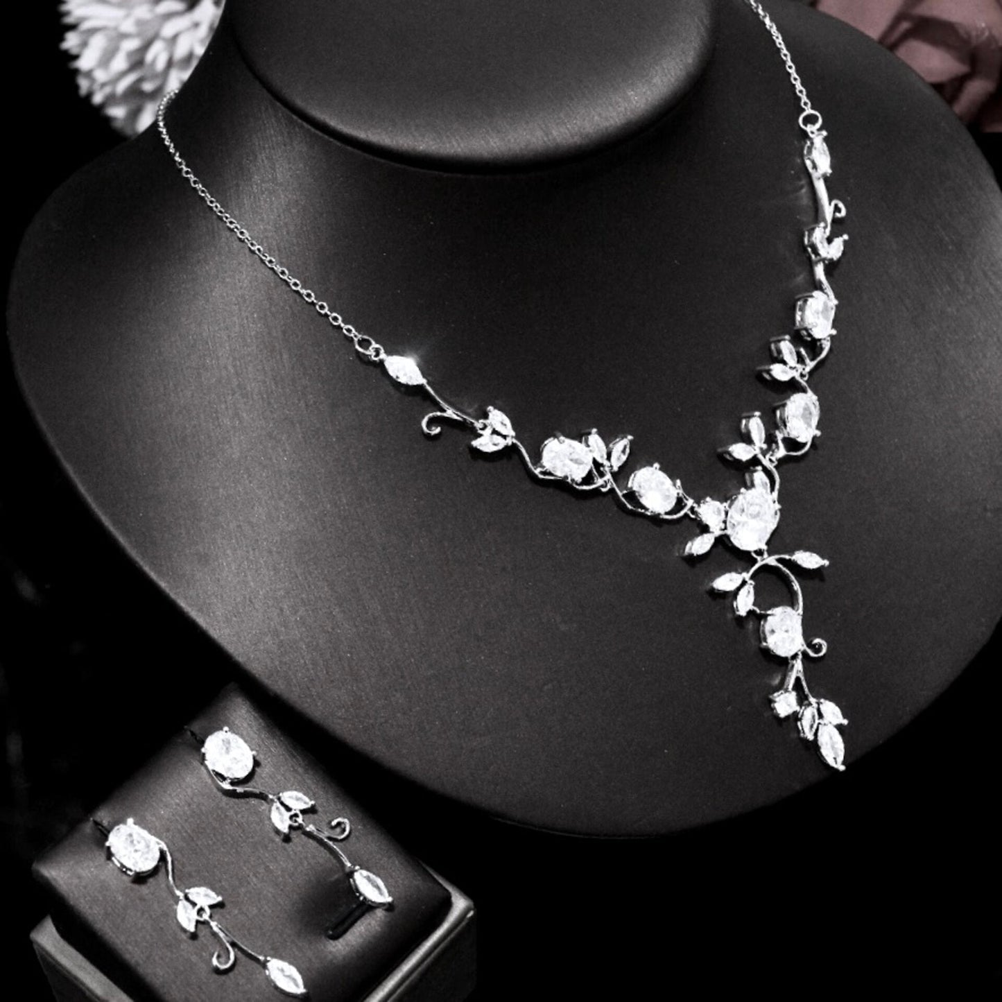 Edwina - Cubic Zirconia Silver Vine Bridal Jewelry Set