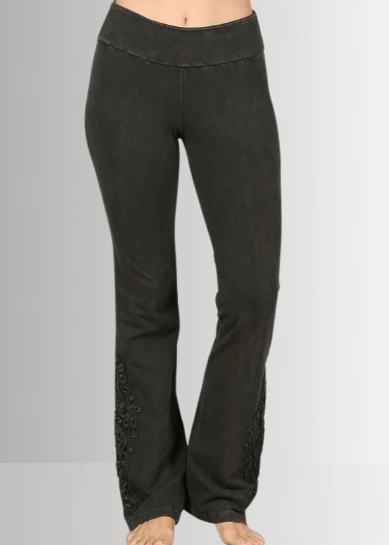 Mineral Washed Bootcut Jeggings Crochet DetaiL