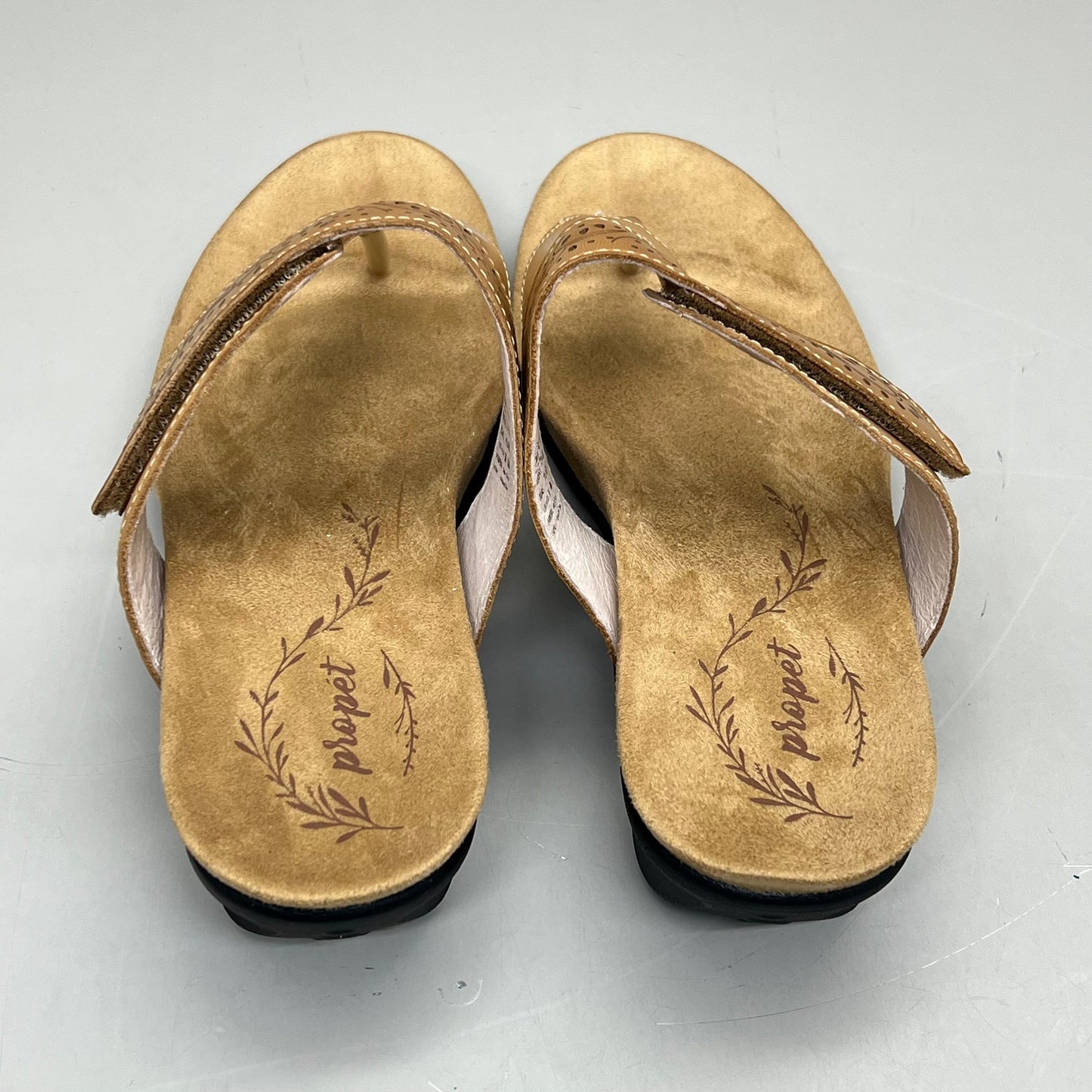 PROPET Wynzie Dressy Adjustable Flip Flop Women's Sz 8 XX(4E) Tan WSX051L