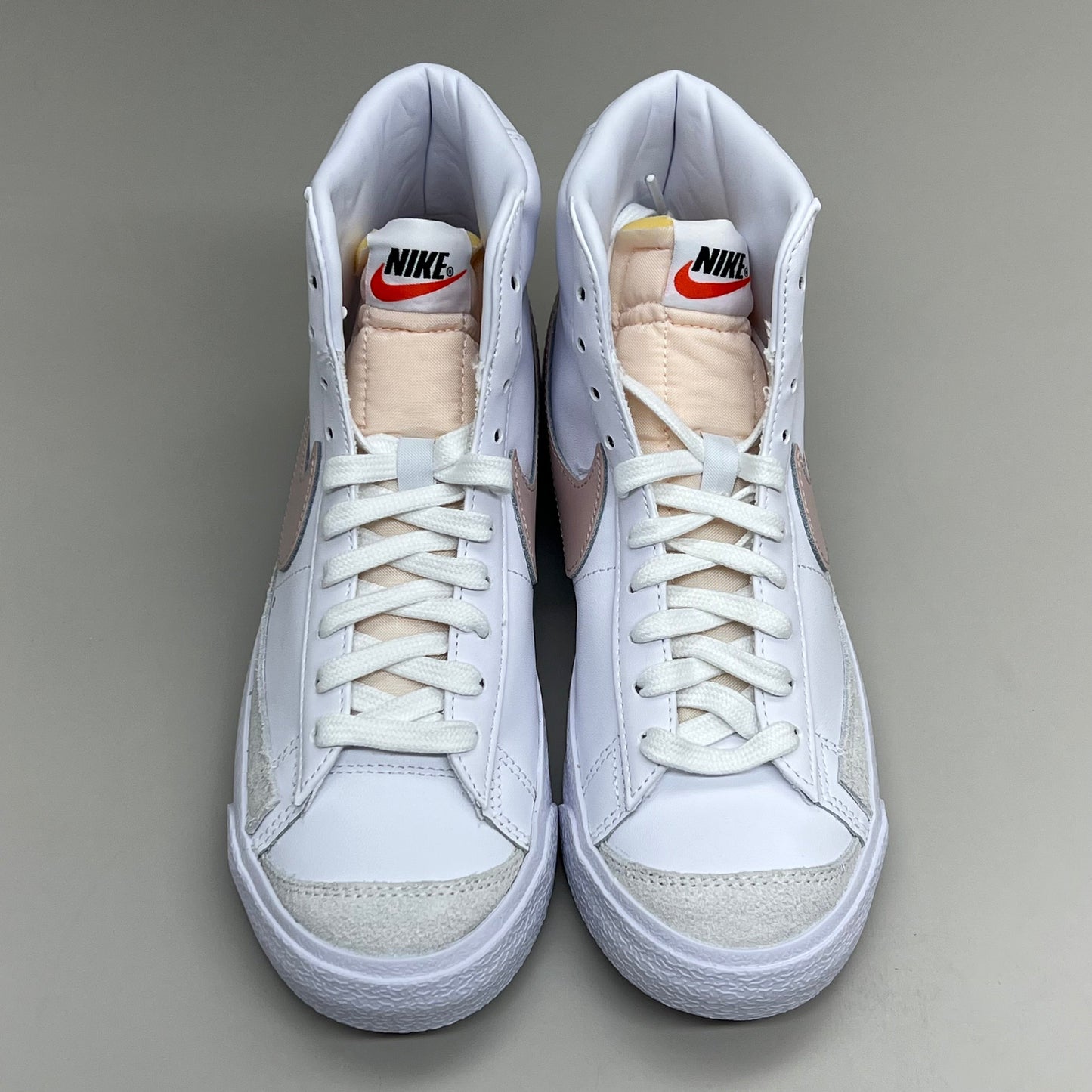 NIKE Blazer Mid '77 Retro Sneakers SZ Womens 12 Mens 10.5 White/Pink CZ1055 118