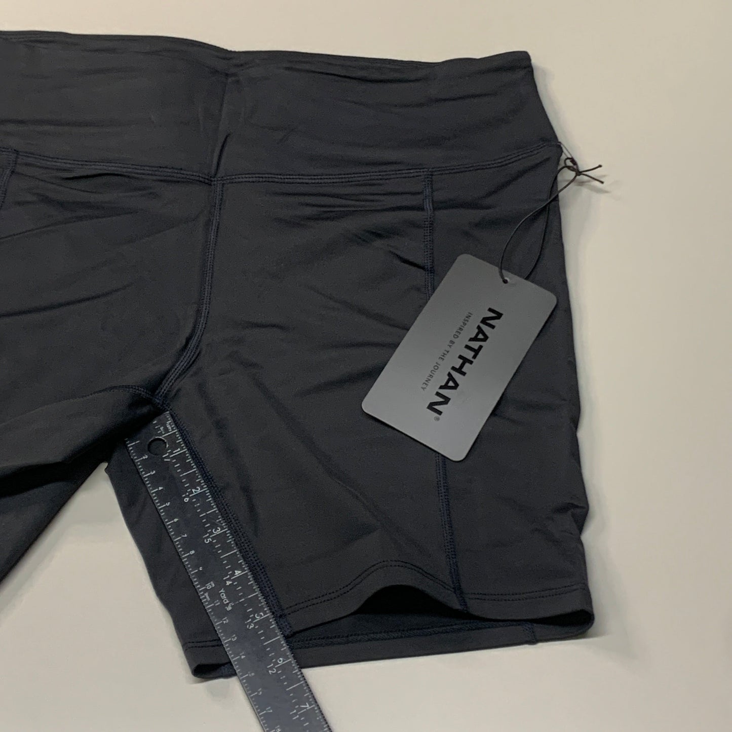 NATHAN Interval 6" Inseam Bike Short Women's Black Size S NS51520-00001-S