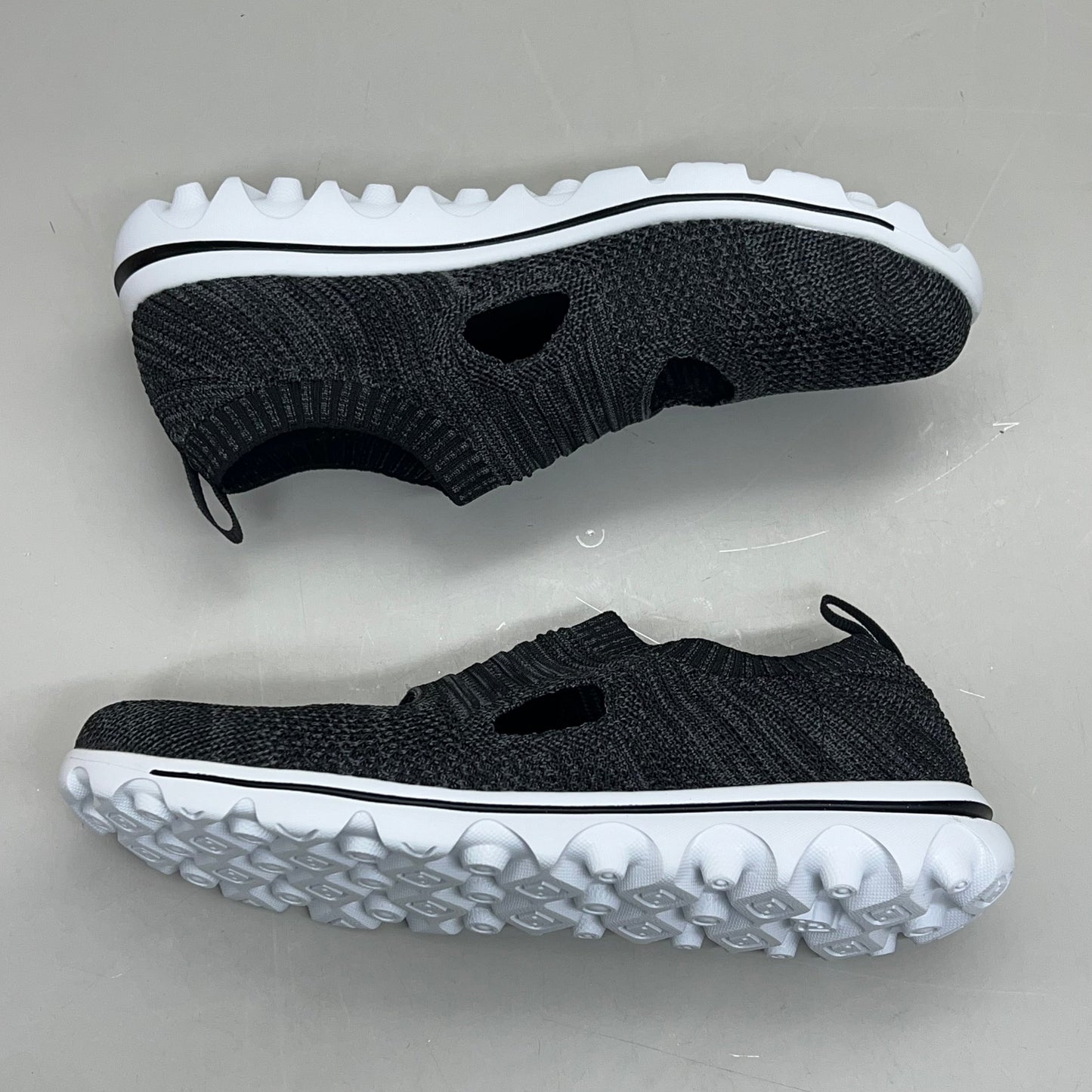 PROPET TravelActiv Avid Knit Shoe Women's Sz 9 W(D) Black WAT064MMBLKW-09