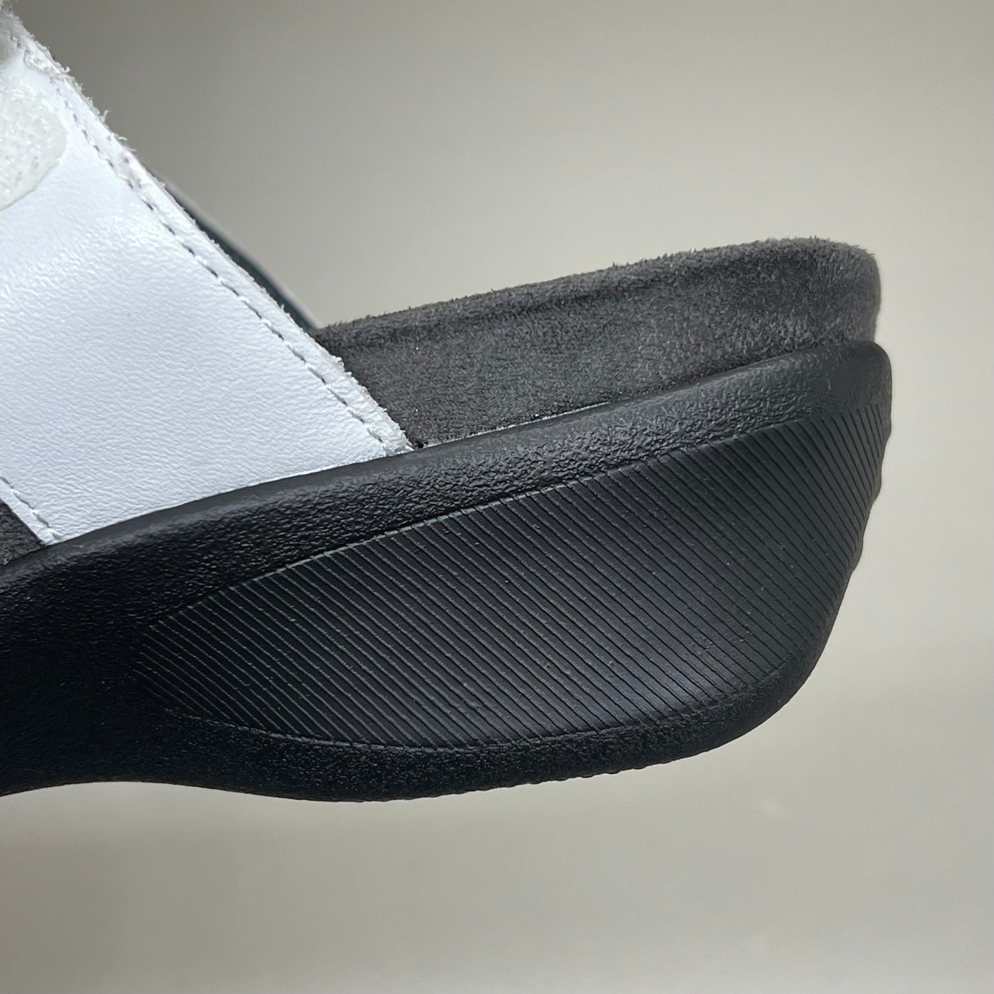 PROPET Wynzie Dressy Adjustable Flip Flop Women's Sz 7.5 XX(4E) White WSX051L