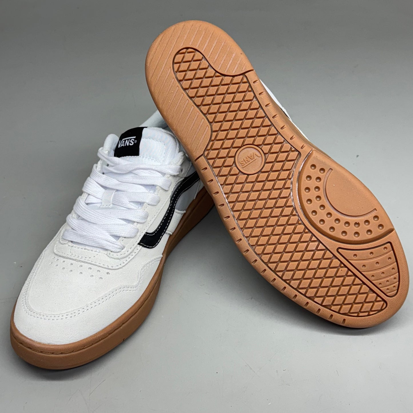 VANS Cruze 3.0 Sneakers Sz Men's 8.0 Women's 9.5 White/Gum VN000D6S9DH