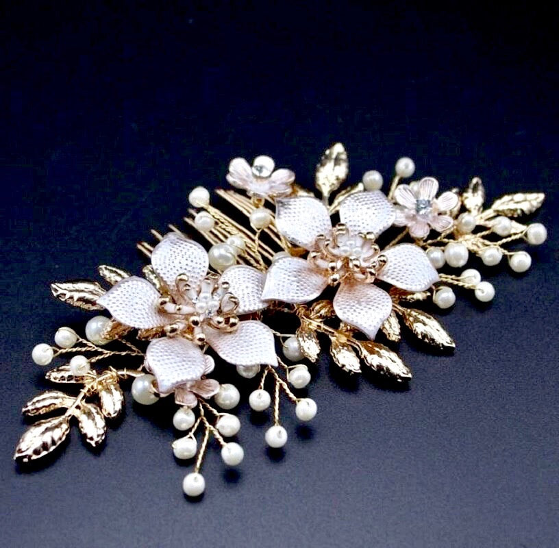 "Loreanna" - Gold Pearl Bridal Hair Comb
