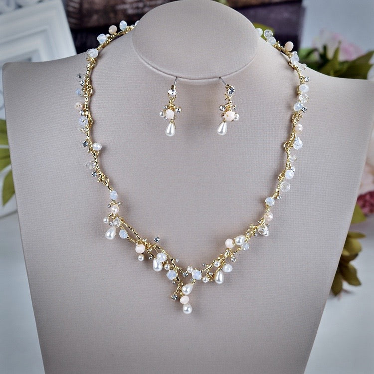 "The Fairy" - Pearl and Cubic Zirconia Bridal 3-Piece Jewelry Set With Tiara - Available in Yellow Gold and Silver