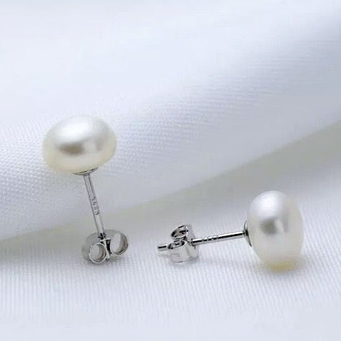 Maisy - Freshwater Pearl and Sterling Silver Stud Earrings