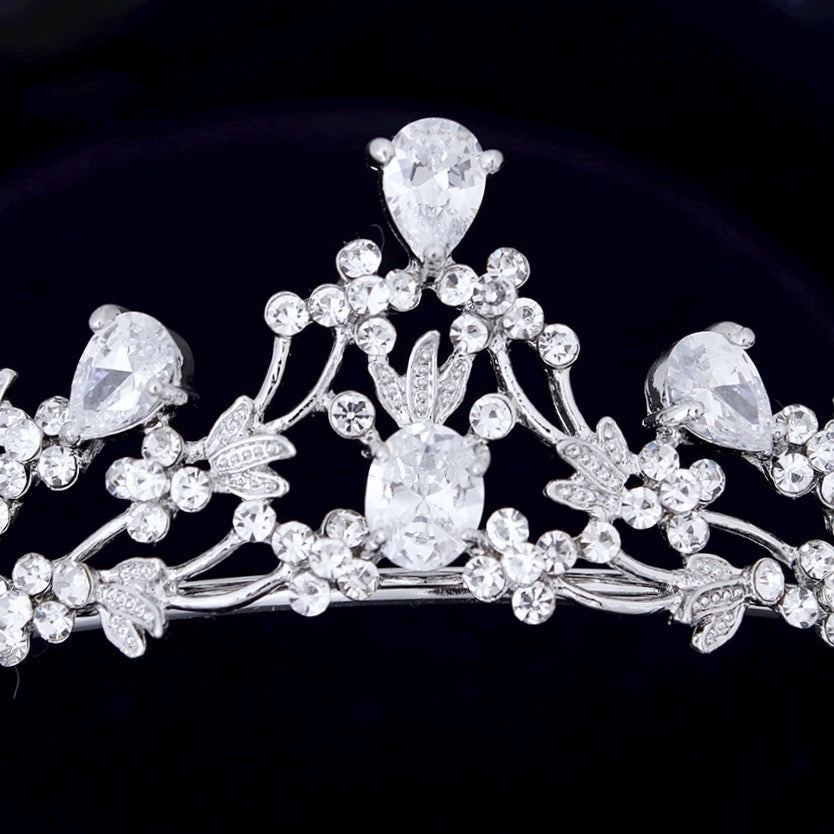 Annelise - Silver Cubic Zirconia Bridal Tiara