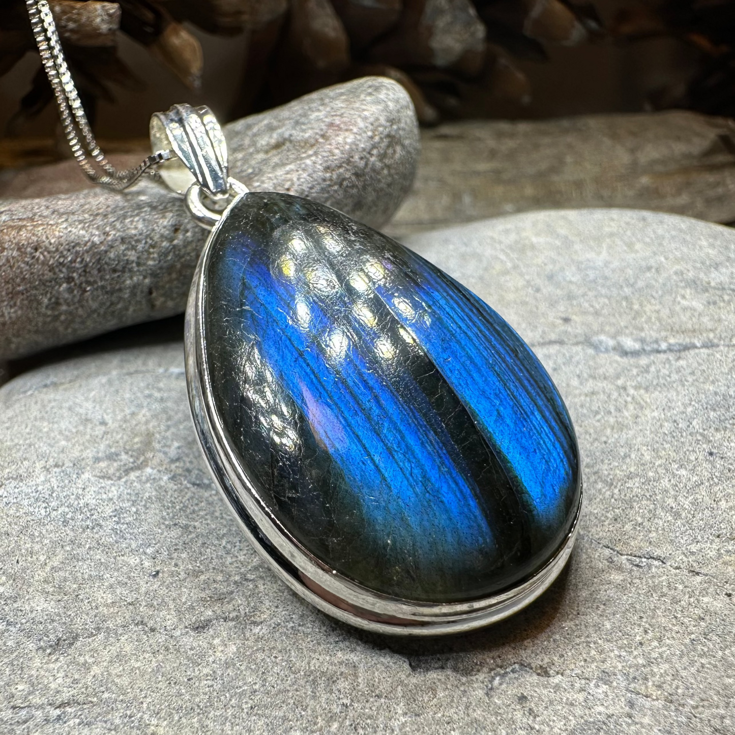 Blue Night Teardrop Labradorite Necklace