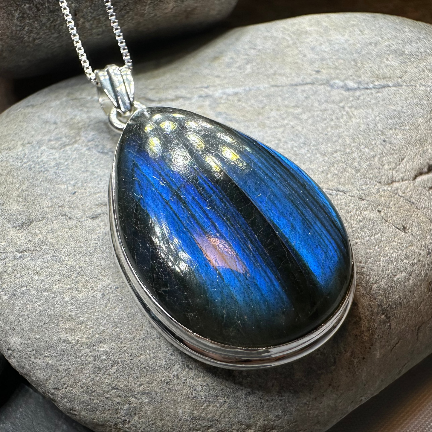 Blue Night Teardrop Labradorite Necklace