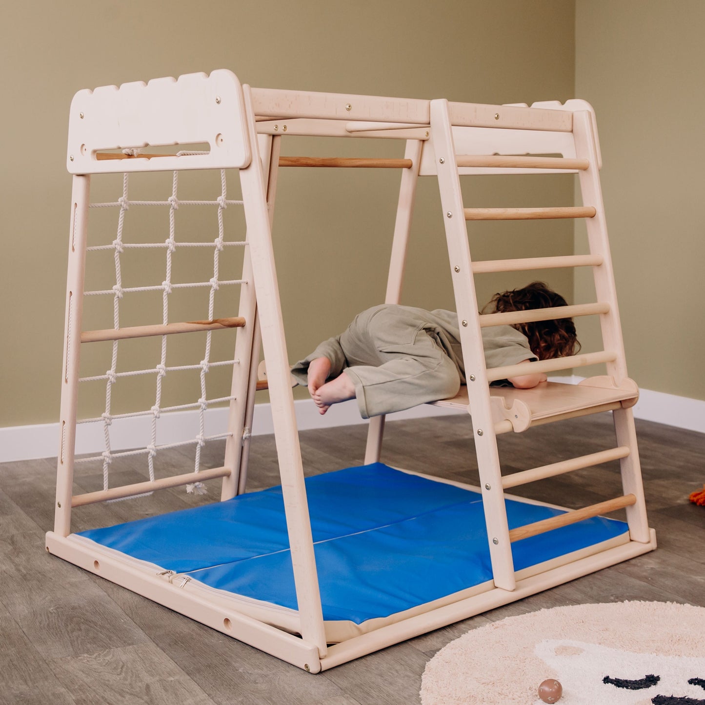 Indoor Jungle Gym