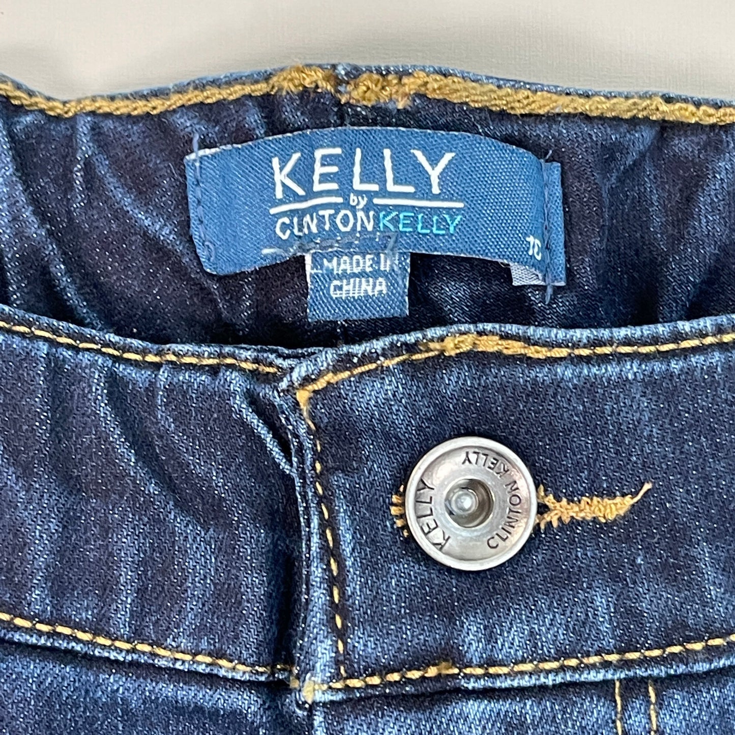 CLINTON KELLY Frayed Hem Jeans Women's Sz 10 Regular Dark Wash, Maroon Striped Side(New)