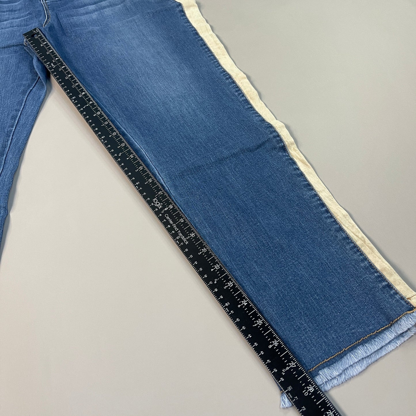 CLINTON KELLY Frayed Hem Jeans Women's Sz 16 Regular Mid Wash W/ Tan Striped Side(New)