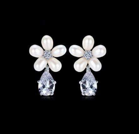 Eloise - Freshwater Pearl and Cubic Zirconia Bridal Jewelry Set - Available in Silver and Rose Gold