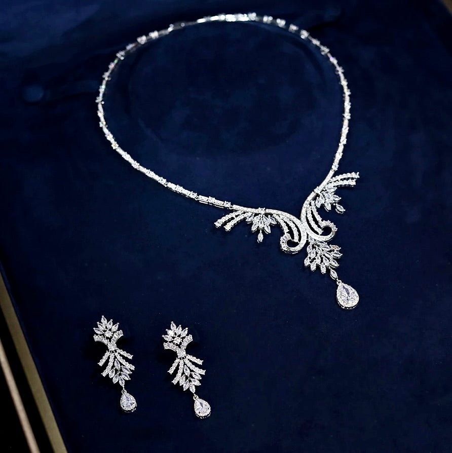 Essence - Luxury Silver Cubic Zirconia Bridal Jewelry Set