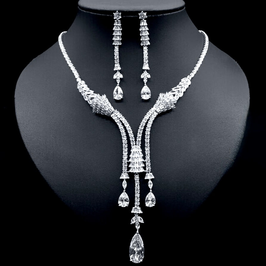 Ithaca - Luxury Silver Cubic Zirconia Bridal Jewelry Set