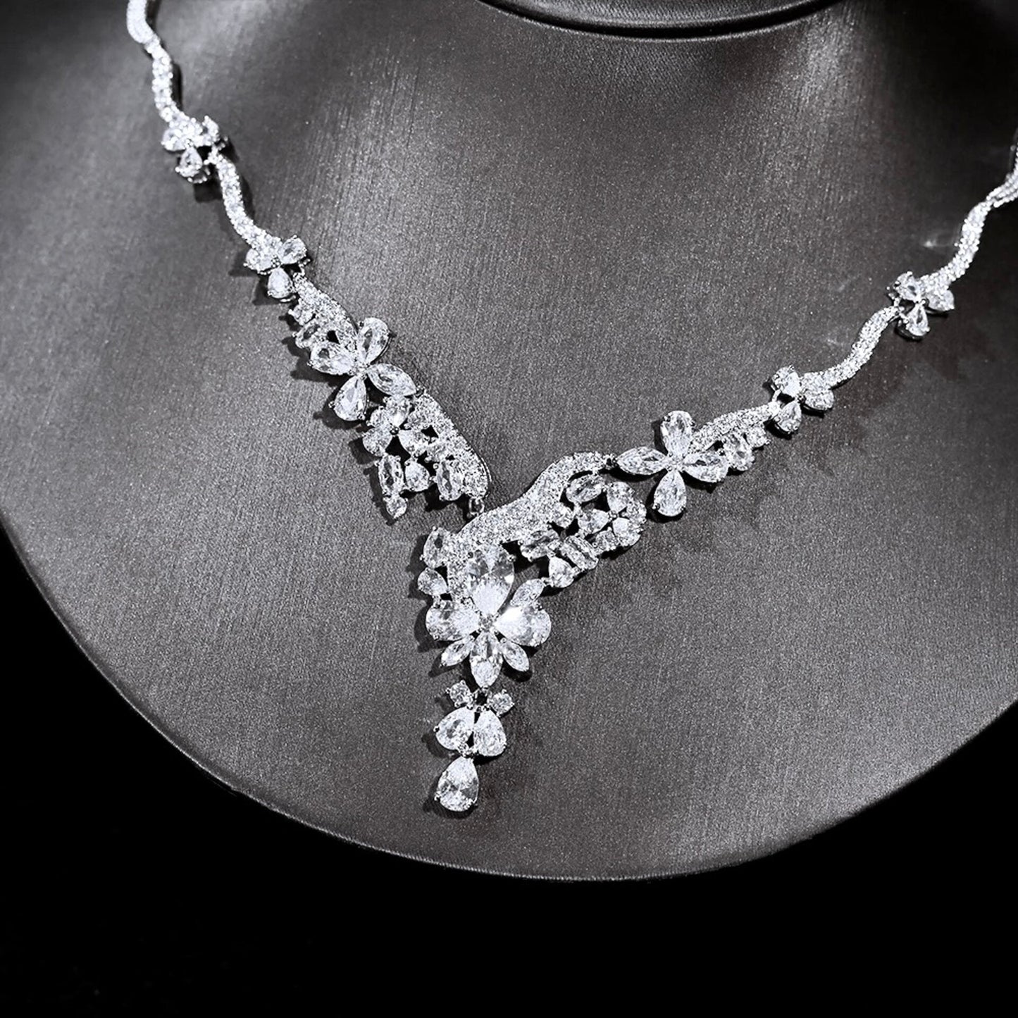 Montserrat - Luxury Cubic Zirconia Bridal Jewelry Set