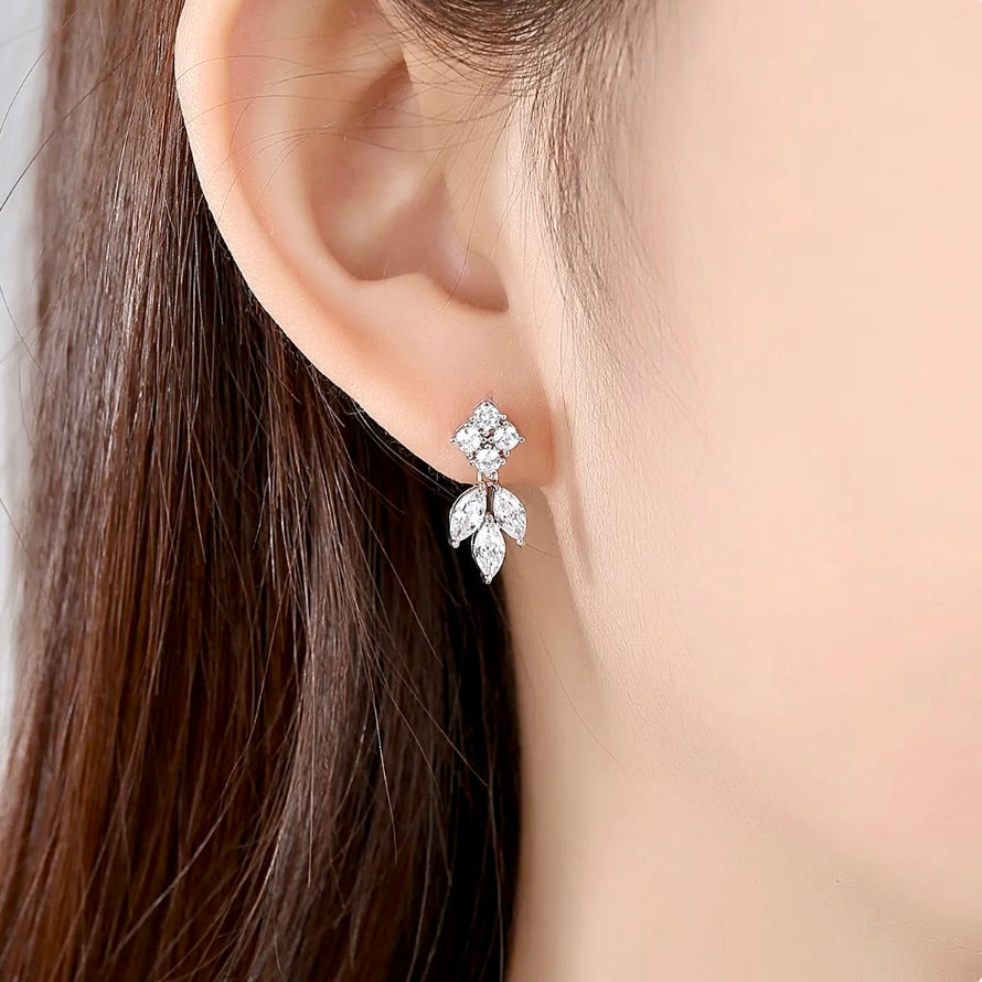 Linh - Minimalist Cubic Zirconia Bridal Earrings