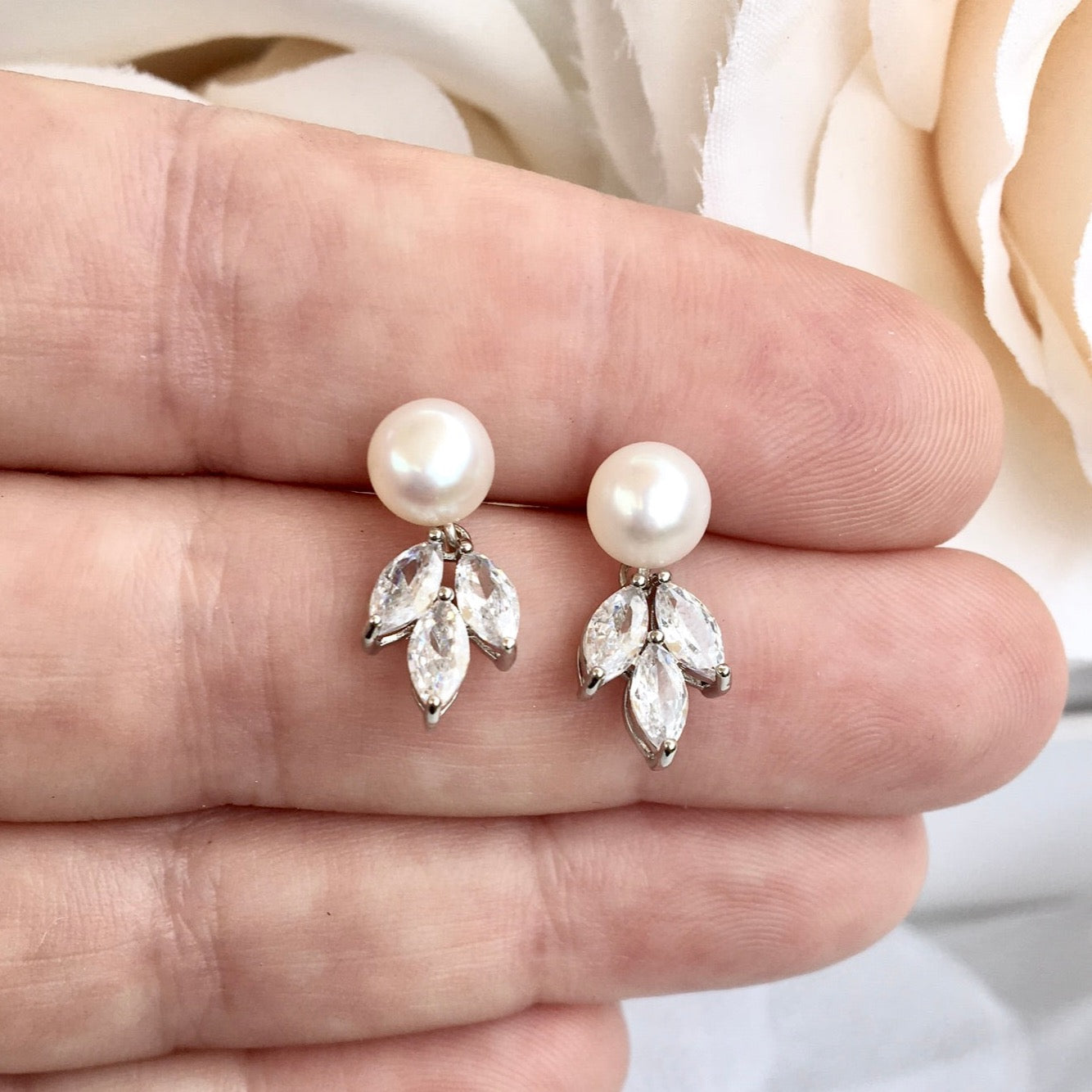 Maitlyn - Minimalist Pearl and Cubic Zirconia Bridal Earrings