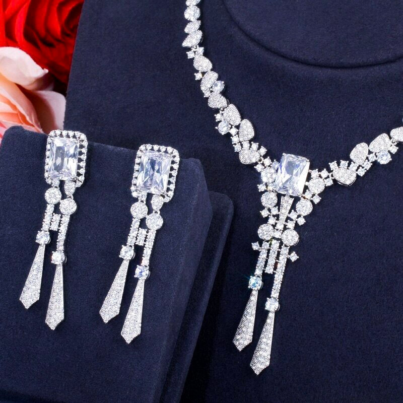 Arissa - Luxury Silver Cubic Zirconia Bridal Jewelry Set
