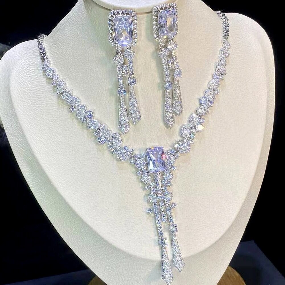 Arissa - Luxury Silver Cubic Zirconia Bridal Jewelry Set