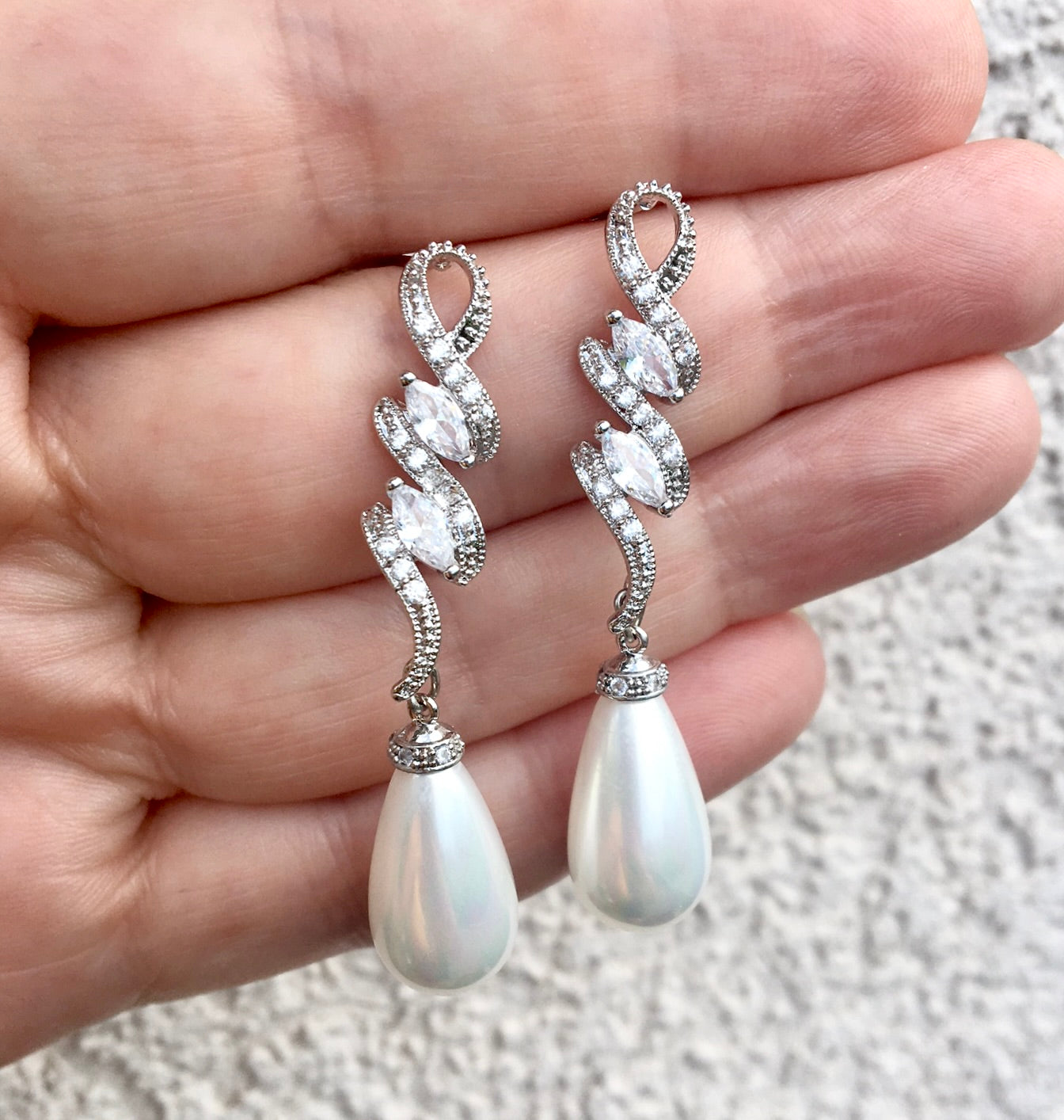 "Vanessa" - Pearl and Cubic Zirconia Bridal Jewelry Set