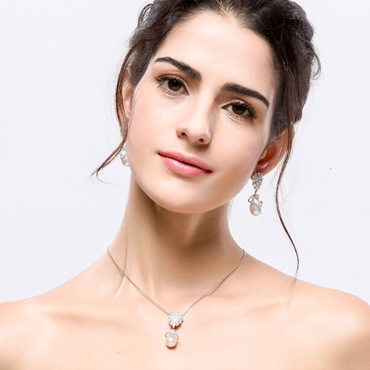 Oressa - Pearl and Cubic Zirconia Bridal Jewelry Set