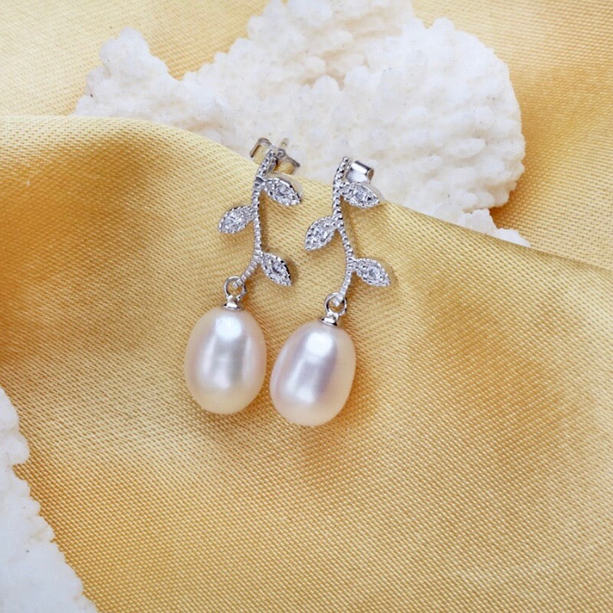 "Doreen" - Sterling Silver and Natural Pearl Bridal Jewelry Set