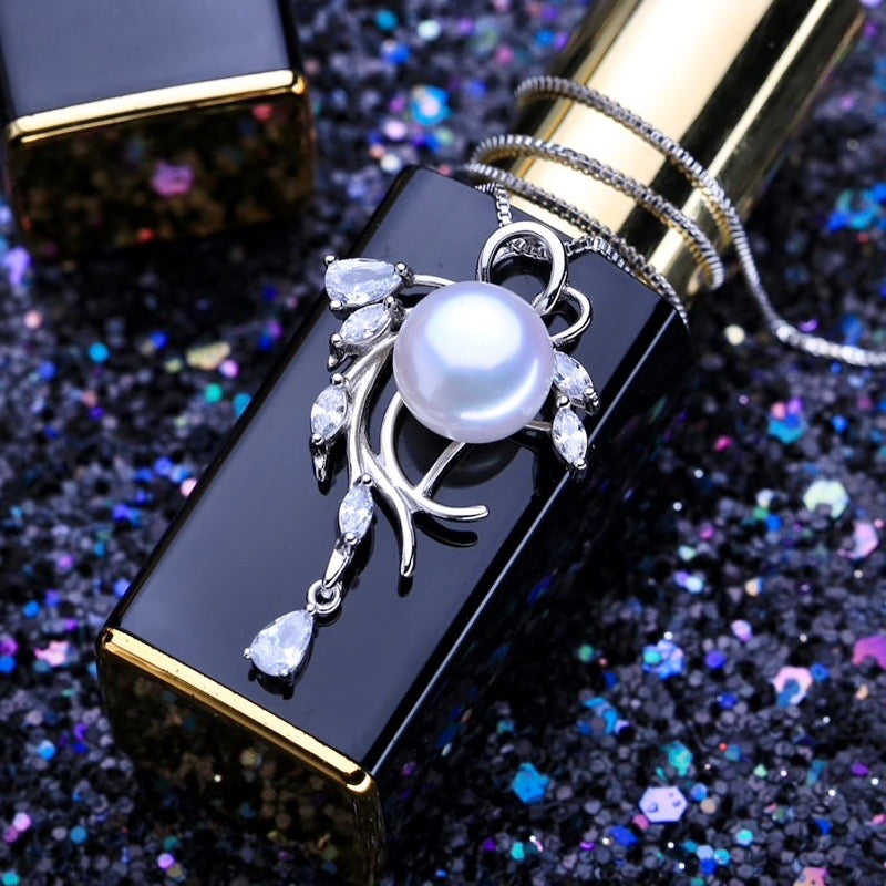 "Casablanca" - Freshwater Pearl and Sterling Silver Bridal Necklace