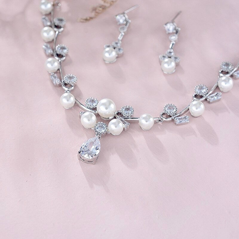 Isla - Silver Pearl and Cubic Zirconia Bridal Jewelry Set