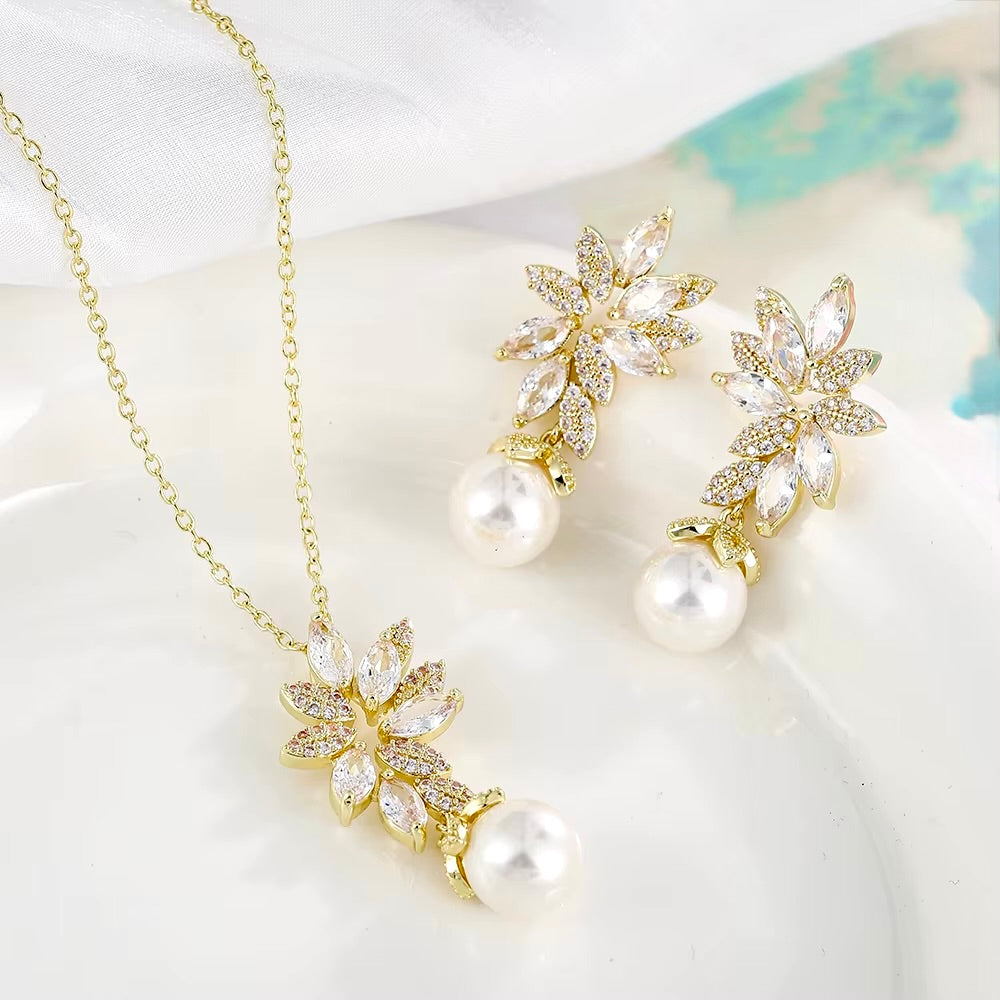 Ida - Pearl and Cubic Zirconia Bridal Jewelry Set