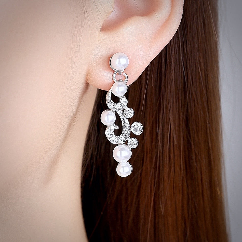 Graciela - Pearl and Crystal Bridal Jewelry Set