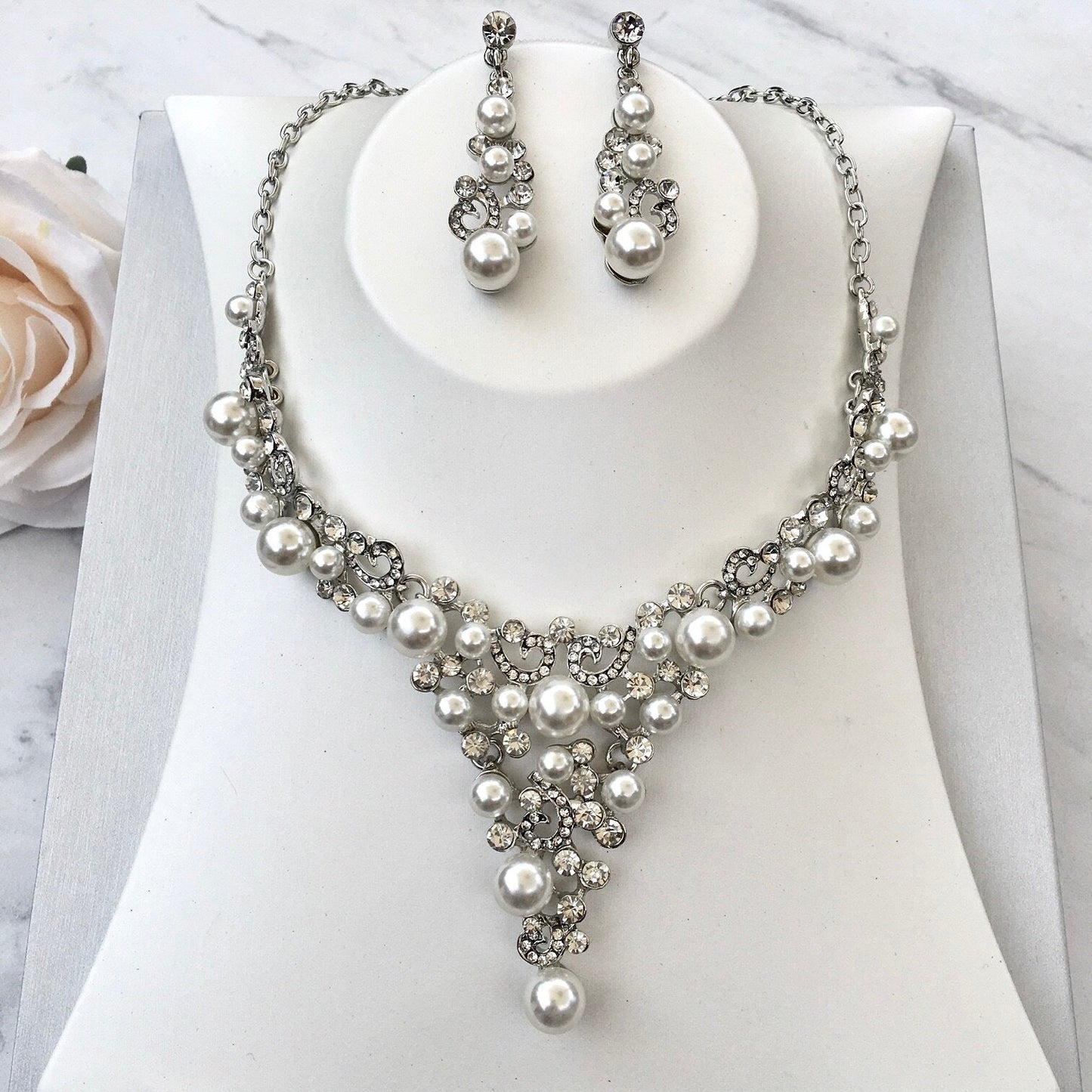 "Naomi" - Pearl and Crystal Bridal Jewelry Set