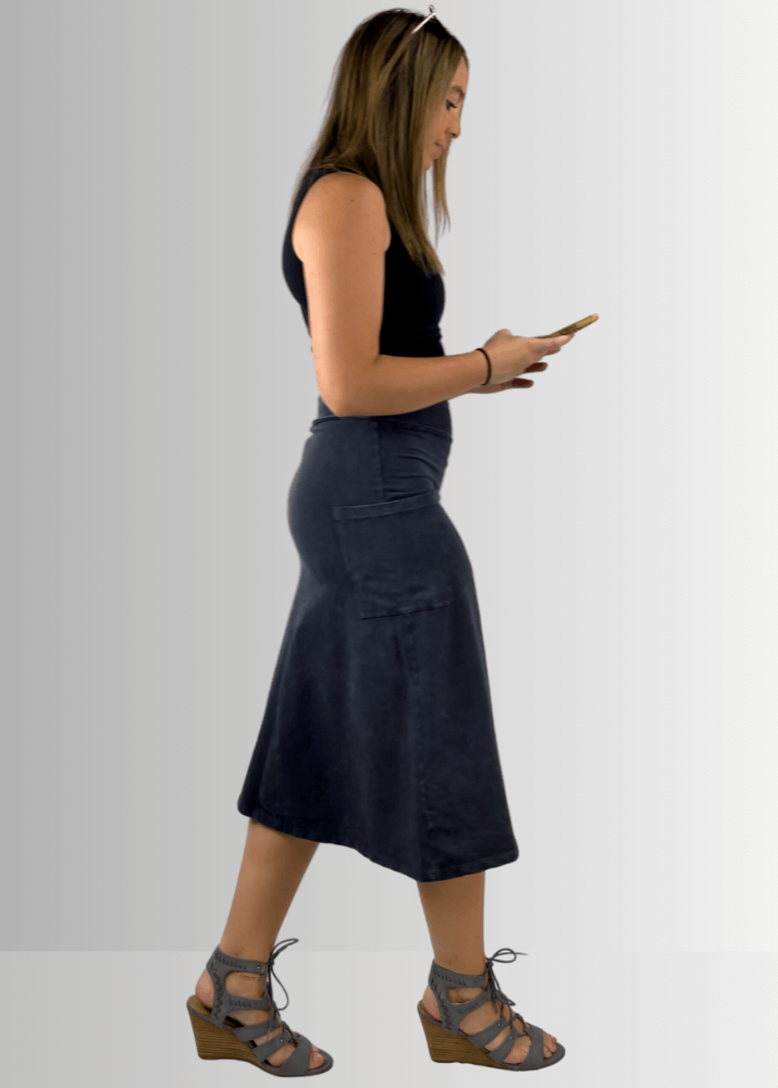 Alyssa Very Versatile Cotton Skirt in Dark Denim