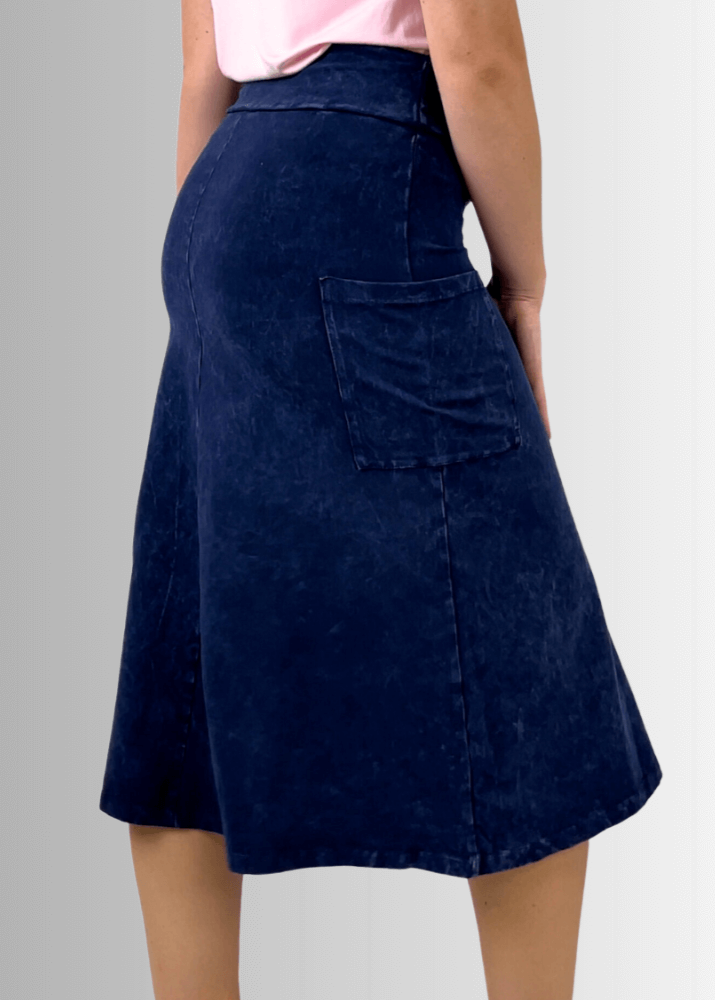 Alyssa Very Versatile Cotton Skirt in Dark Denim