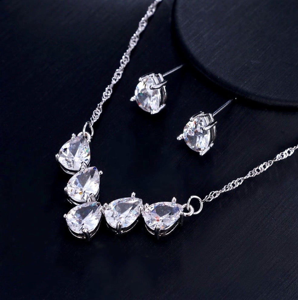 Alicia - Silver Cubic Zirconia Bridal Jewelry Set