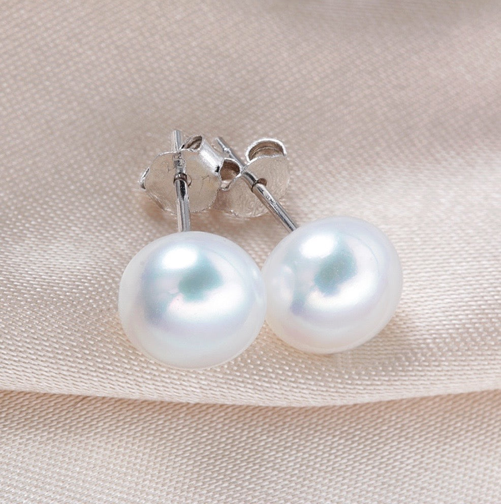 Maisy - Freshwater Pearl and Sterling Silver Stud Earrings