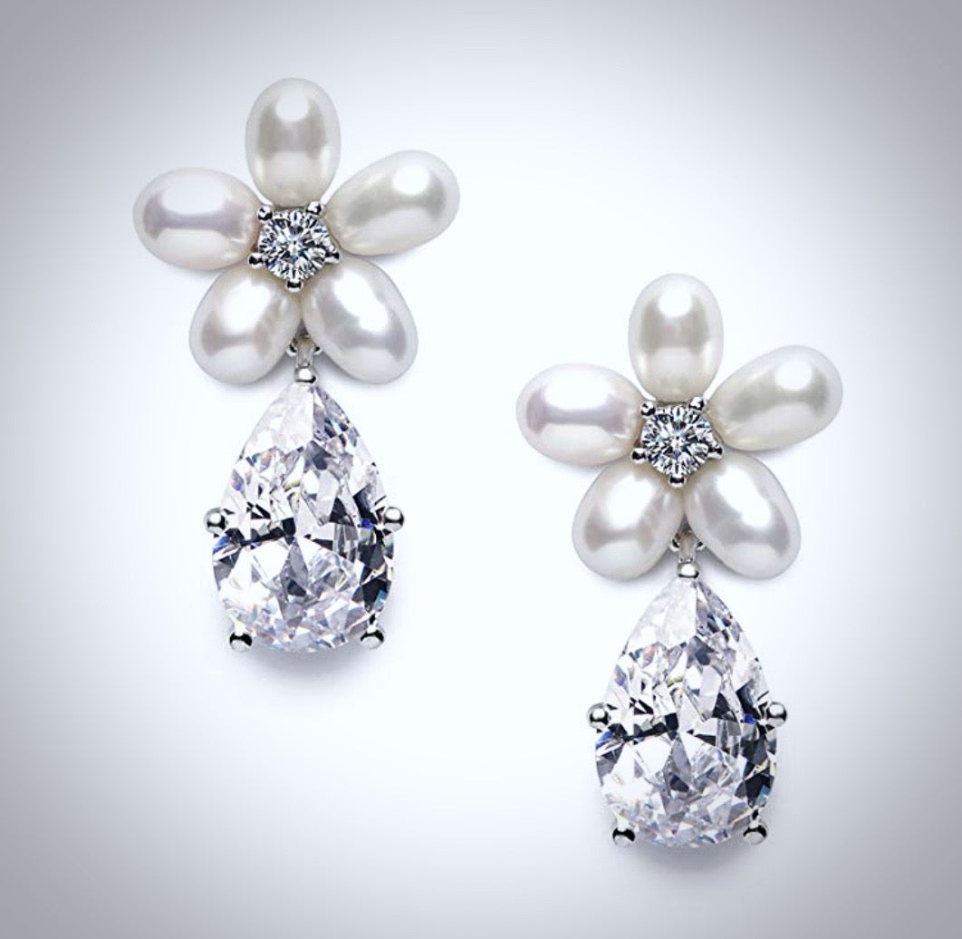 "Beverly" - Pearl and Cubic Zirconia Bridal Necklace and Earrings Set