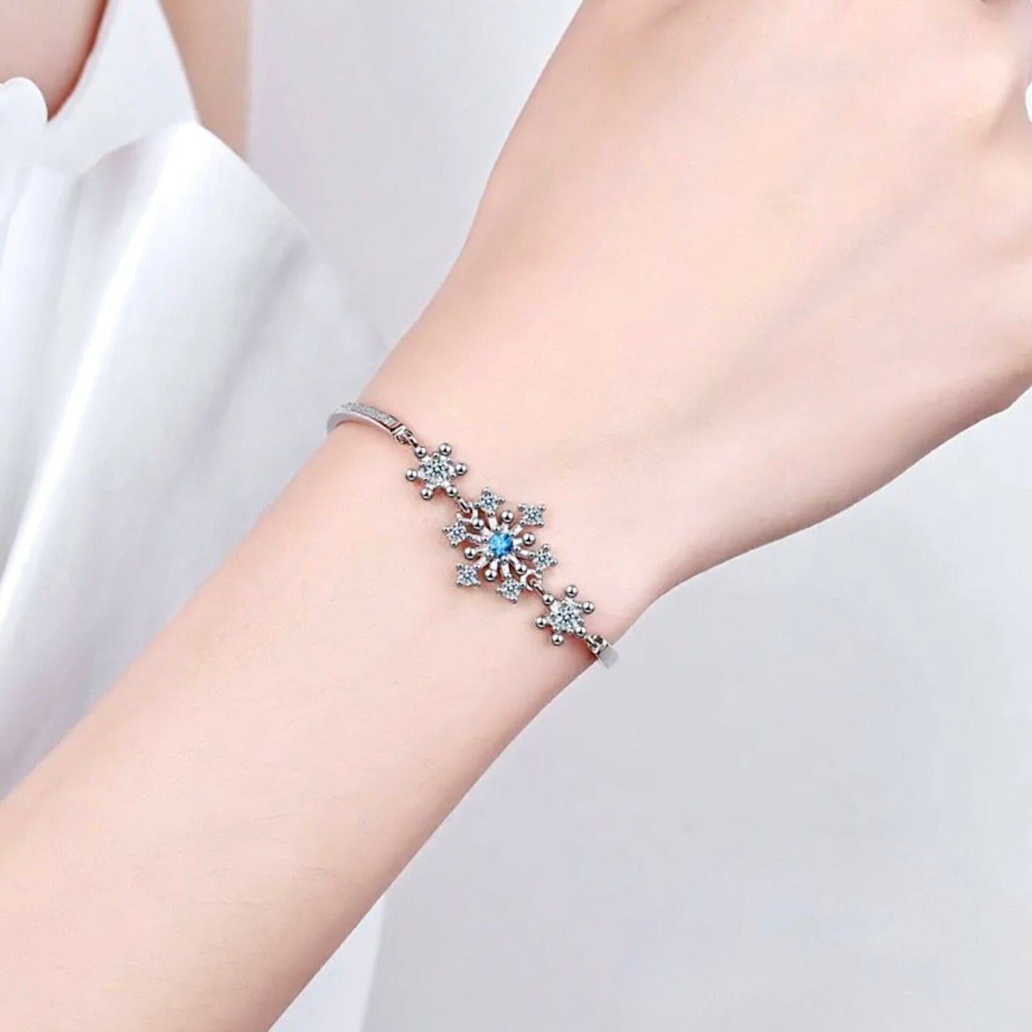 Minou - Snowflake Blue Bridal Bracelet