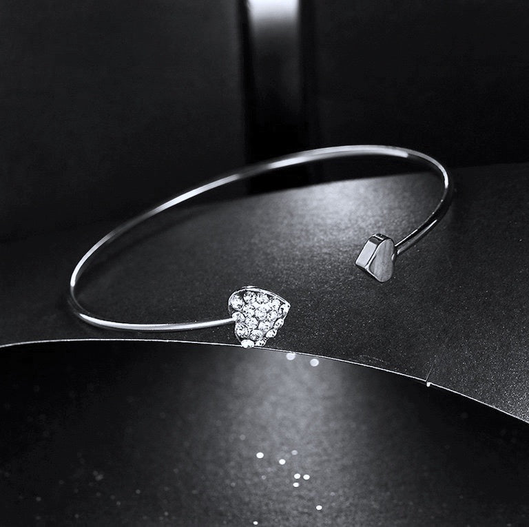 Vivian - Delicate Heart Bangle Bracelet - Available in Silver and Rose Gold