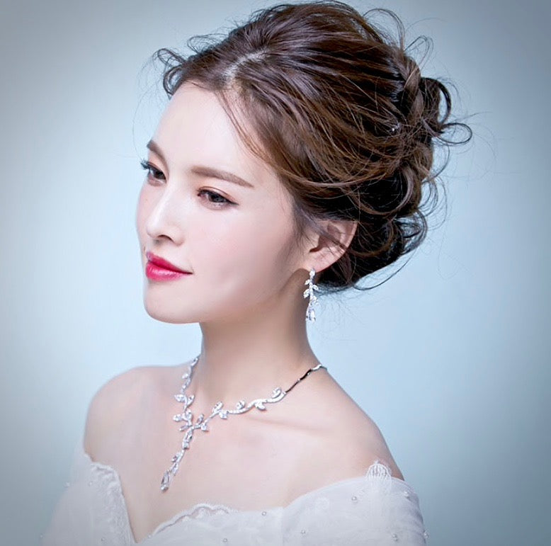 Darla - Silver Cubic Zirconia Bridal Jewelry Set