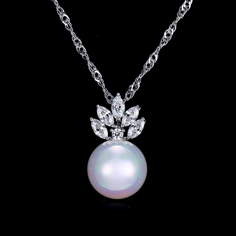 Catherine - Pearl and Cubic Zirconia Jewelry Set - Available in Silver and Gold