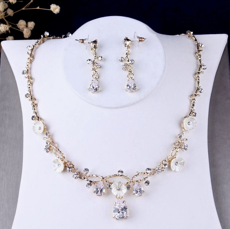 "Kariyah" - Gold Bridal 3-Piece Jewelry Set With Tiara