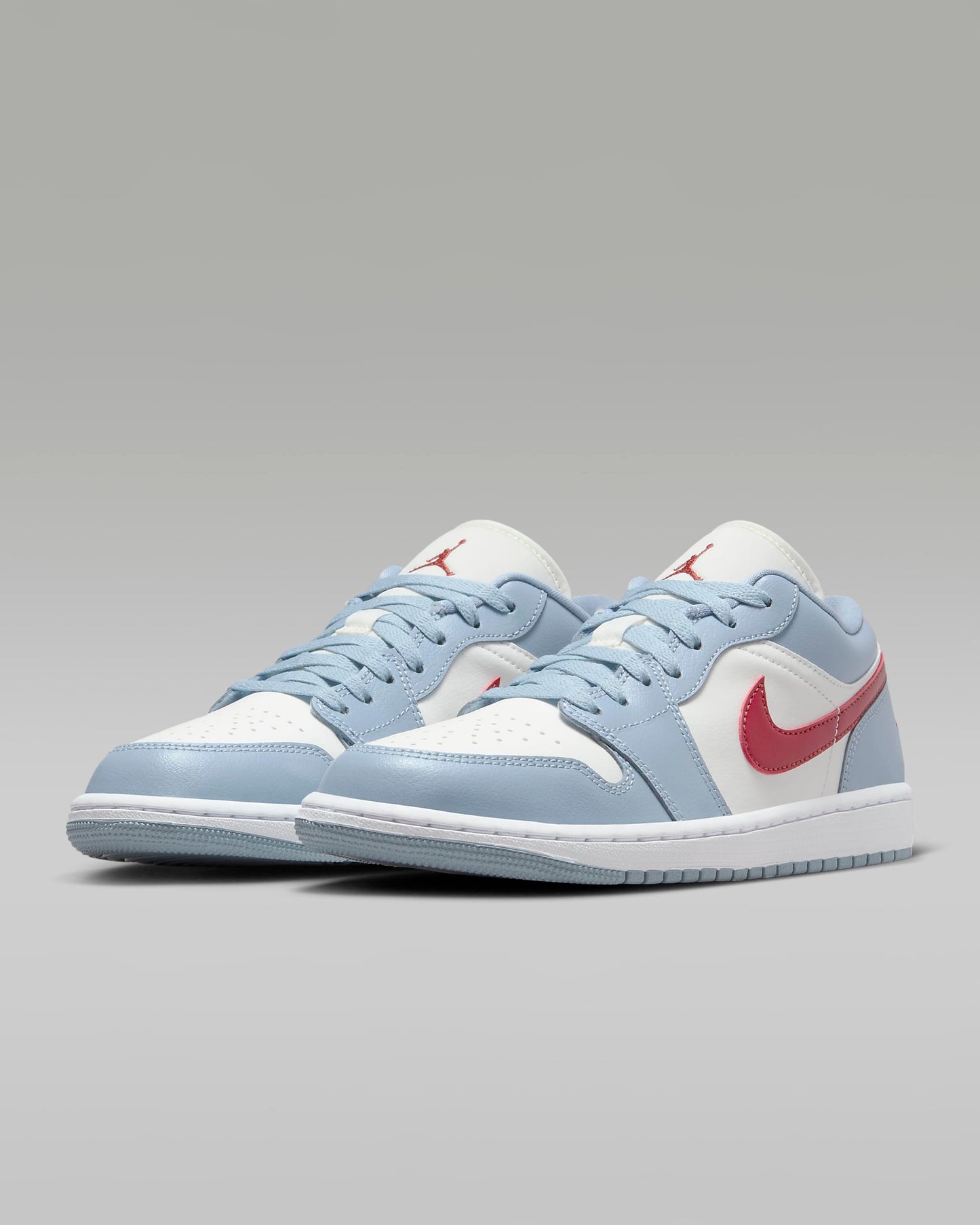Air Jordan 1 Low 'Blue Whisper Dune Red New Size 8.5W / 7M